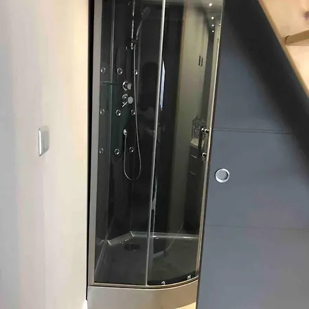 Appartement Moderne A Ferrand - 35 M² + Parking Gratuit *